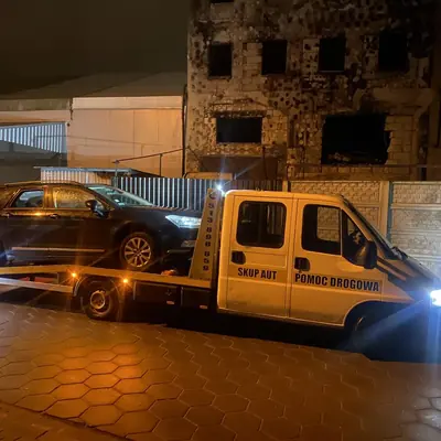 Autolaweta Pomoc Drogowa gotowa do wyjazdu 24/7 — Koszalin, Pomoc Drogowa 24/7